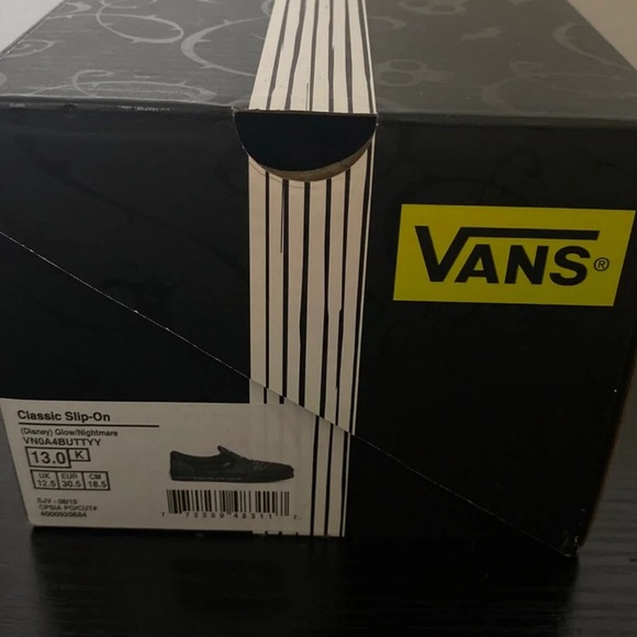 📍SOLD📍Nightmare Before Christmas Vans - Picture 7 of 8